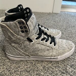 LIKE NEW SUPRA MUSKA 001 SNEAKERS